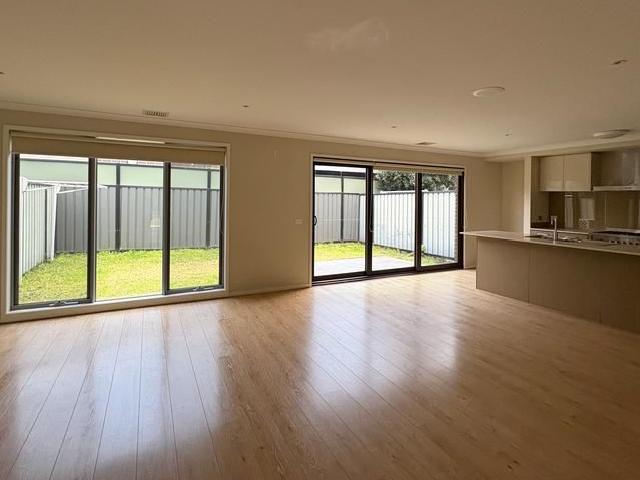 Gorgeous 3 Bedroom Located in the Heart of Mernda *APPLY FOR THIS PROPERTY NOW