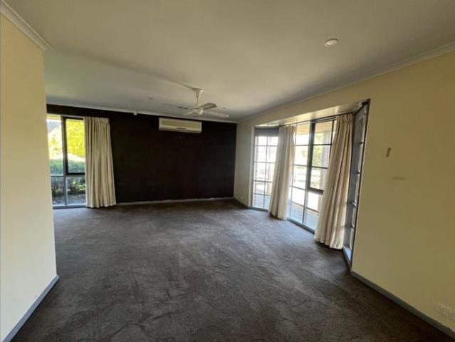 Gorgeous 3 Bedroom with Pool!