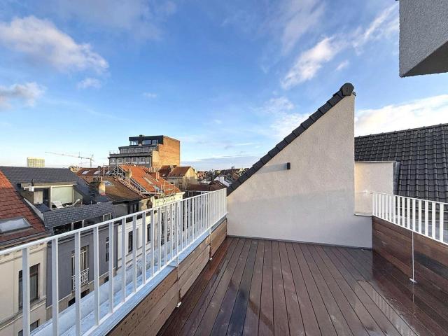 Gorgeous 3B house fully renovated 184m2 terraces