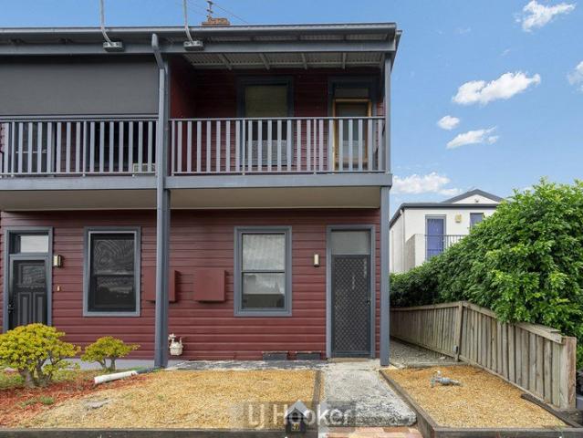 GORGEOUS TWO BEDROOM TERRACE