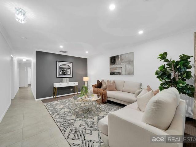 Gorgeous, Warm, Opulent Living with A Fabulous Feel
