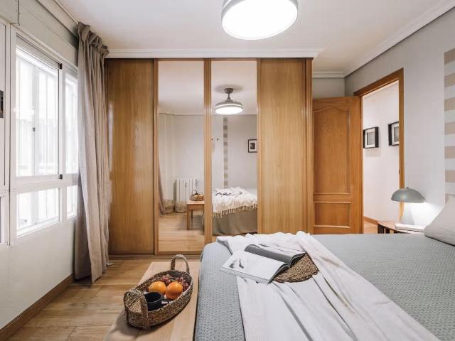 Gorgeous and fashionable Apartment, Köln, Koln Amsterdam Apartments for Rent
