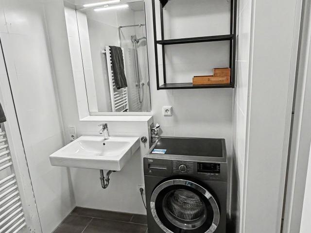 Gorgeous and fashionable flat in Dresden, Dresden Amsterdam Apartments for Rent