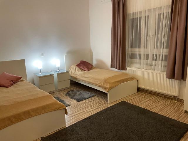 Gorgeous and modern apartment, perfect location, Frankfurt Amsterdam Apartments for Rent
