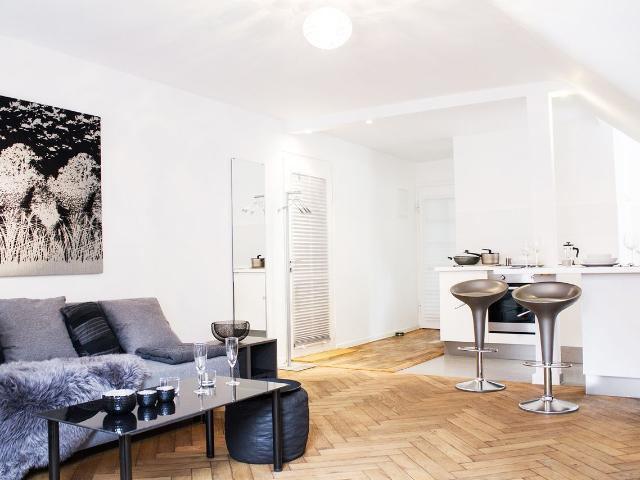 Gorgeous and modern loft in Stuttgart west, Stuttgart Amsterdam Apartments for Rent