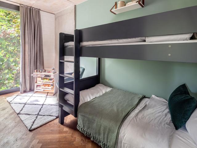 Gorgeous and spacious Family apartment in Gesundbrunnen