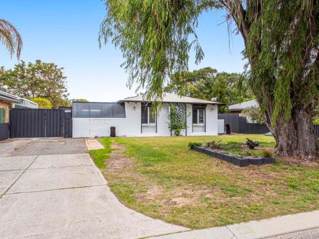 GORGEOUS AND UNIQUE RENOVATED HOME ON LARGE BEACH SIDE BLOCK