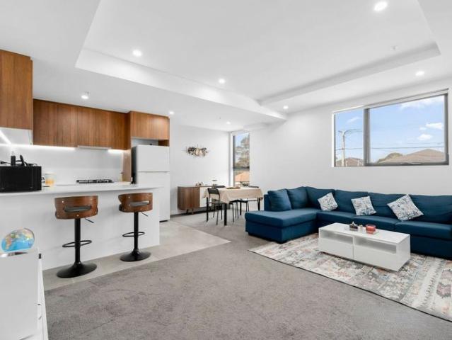 Gorgeous Apartment in Convenient Location