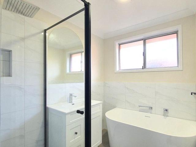 Gorgeous Brand New Bathroom