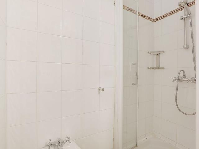 Gorgeous, bright apartment near place Vendome, Paris Amsterdam Apartments for Rent