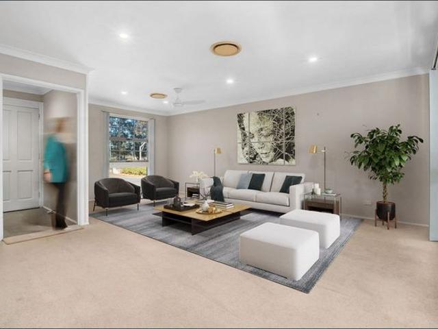 GORGEOUS FAMILY HOME