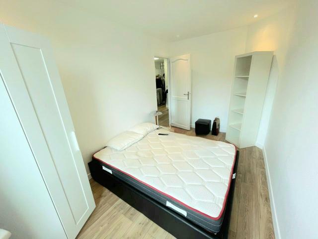 Gorgeous flat in nice area, Paris Amsterdam Apartments for Rent