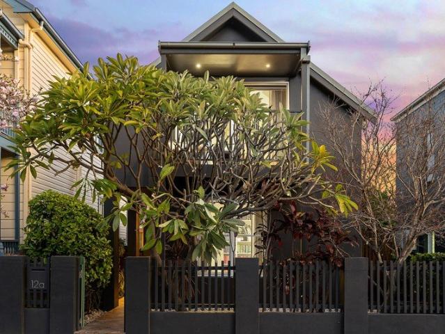 Gorgeous freestanding home of striking modern design