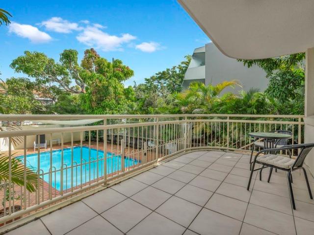 Gorgeous Ground Floor Apartment with Courtyard & Boutique Appeal