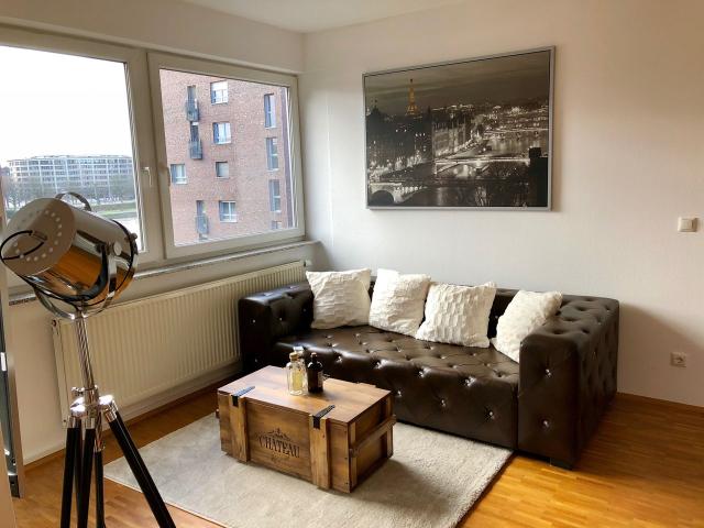 Gorgeous, great studio in Frankfurt am Main, Frankfurt Amsterdam Apartments for Rent
