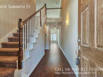 Gorgeous Irving townhome close to DFW airport
