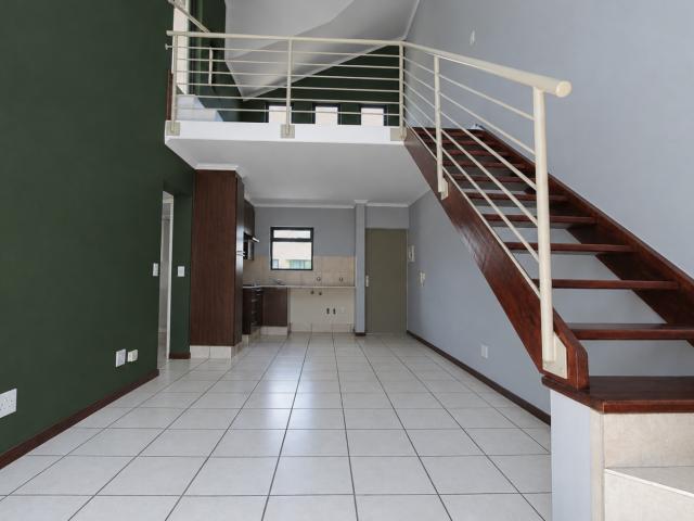 Gorgeous Loft Apartment In Lonehill