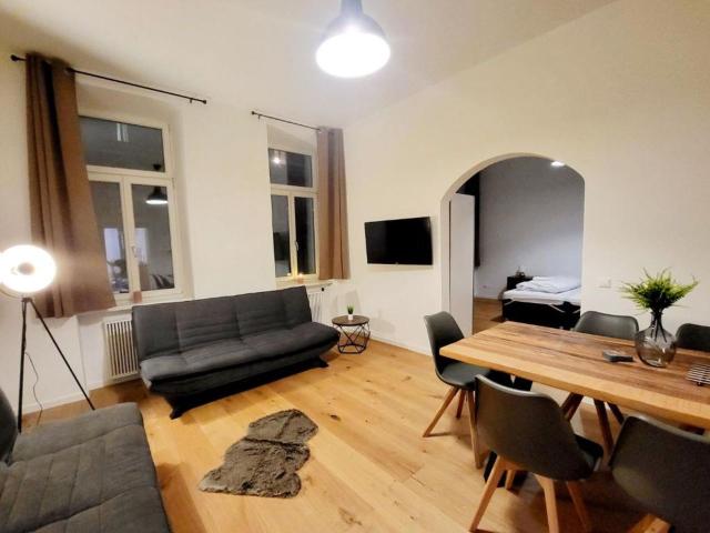 Gorgeous & lovely apartment, Vienna Amsterdam Apartments for Rent