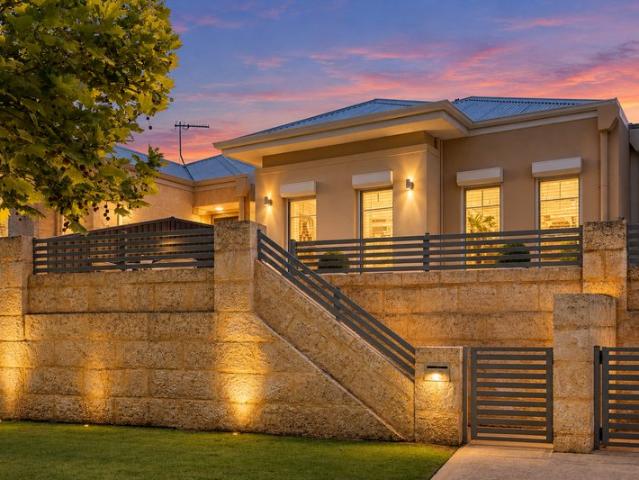 GORGEOUS LOW MAINTENANCE HOME OVERLOOKING PARK