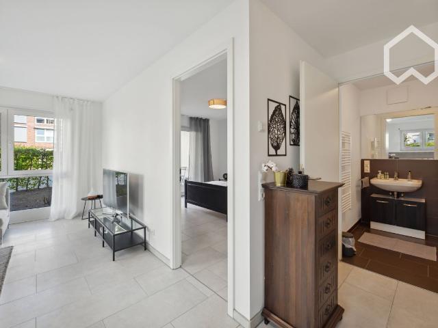Gorgeous, pretty apartment with nice neighbours, Köln, Koln Amsterdam Apartments for Rent