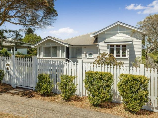 Gorgeous Renovated Character in the Heart of Mount Lofty