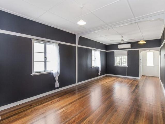 Gorgeous renovated home in Mitchelton