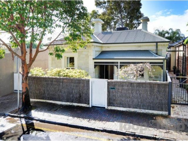 Gorgeous sandstone villa in the heart of Norwood