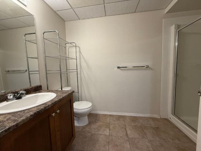 Gorgeous, Spacious 2 Bdrm near UBCO