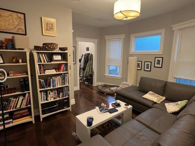 Gorgeous Character, Spacious 2 Bedroom