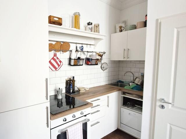 Gorgeous studio in Aachen, Aachen Amsterdam Apartments for Rent