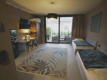 Gorgeous studio with Garden Berlin, Berlin Amsterdam Apartments for Rent