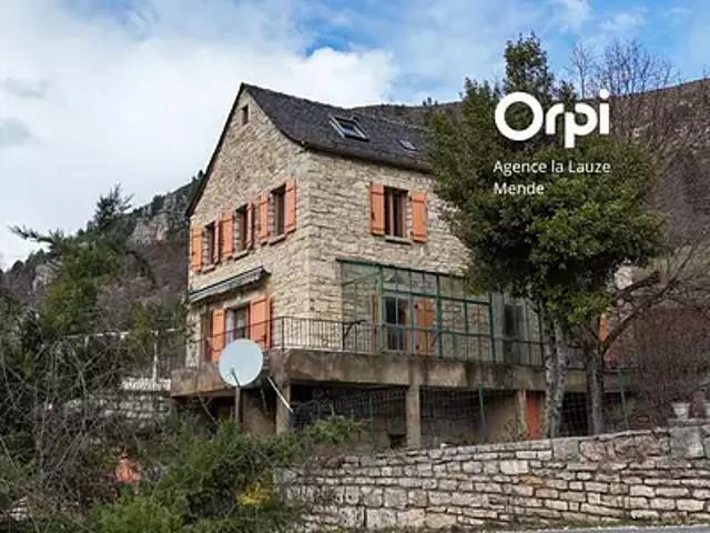 Gorges du Tarn Causses 48210 Achat / Vente maison 5 pièces t5 jardin terrasse