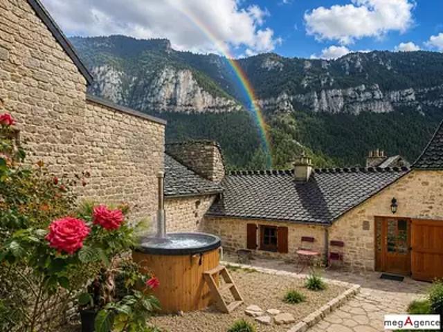 Gorges du Tarn Causses 48210 Achat / Vente maison 11 pièces t11 terrasse cave
