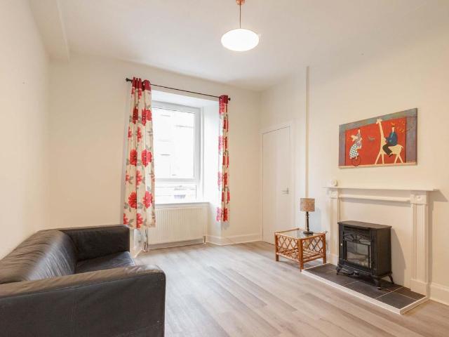 Gorgie Road, Edinburgh EH11, 1 bed flat to rent, £1,025 pcm | PrimeLocation