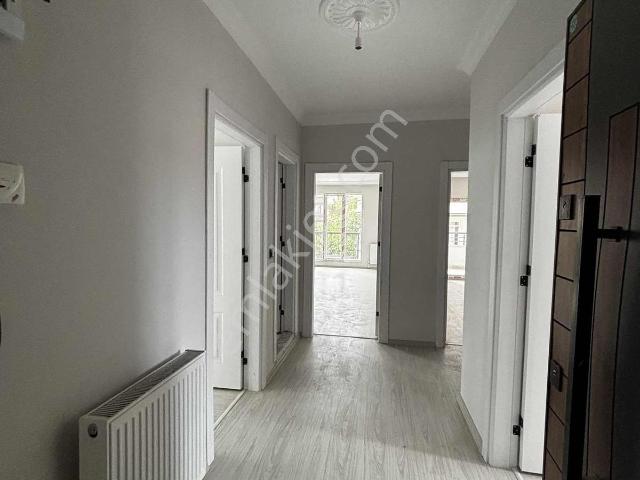 Görgülü Emlaktan Kirazlıkçayda,sıfır Kiralık Daire