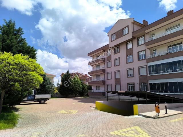 Görkem Sitesinde Kiralık 5+1 Dublex Daire