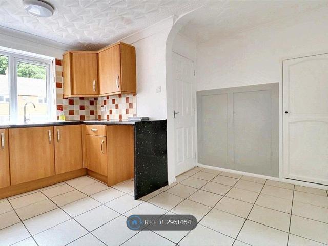 Gorse Avenue, Chatham ME5, 2 bed terraced house to rent, £1,350 pcm | PrimeLocation