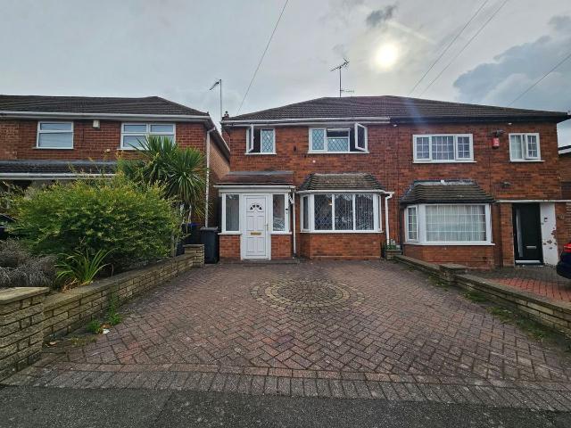 Gorse Farm Road, Birmingham B43, 3 bed property to rent, £1,200 pcm | PrimeLocation