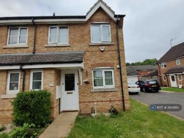 Gorseway, Hatfield, AL10 3 bed semi detached house to rent £1,900 pcm £438 pw