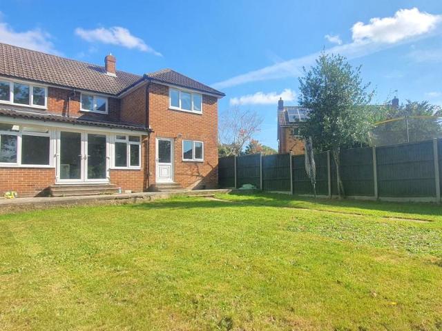 Gorsewood Road, Woking 4 bedrooms Property for lettings Seymours