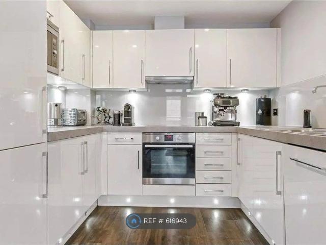 Goswell Road, London EC1V, 2 bed flat to rent, £3,600 pcm | PrimeLocation