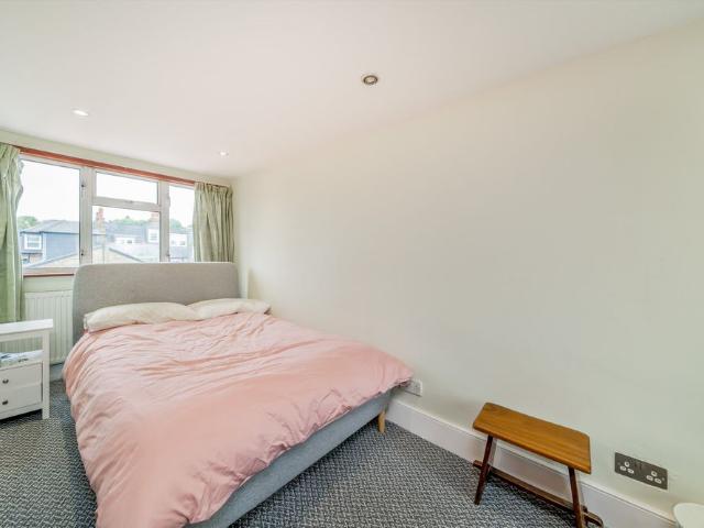Gosberton Road, Balham, SW12, London