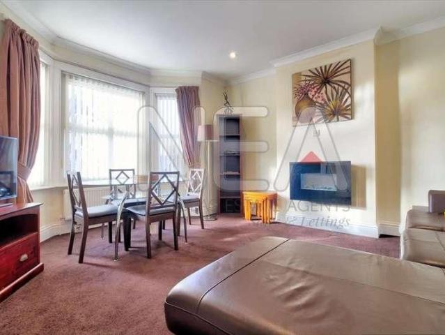 Gosbrook Road, Caversham, Reading, RG4