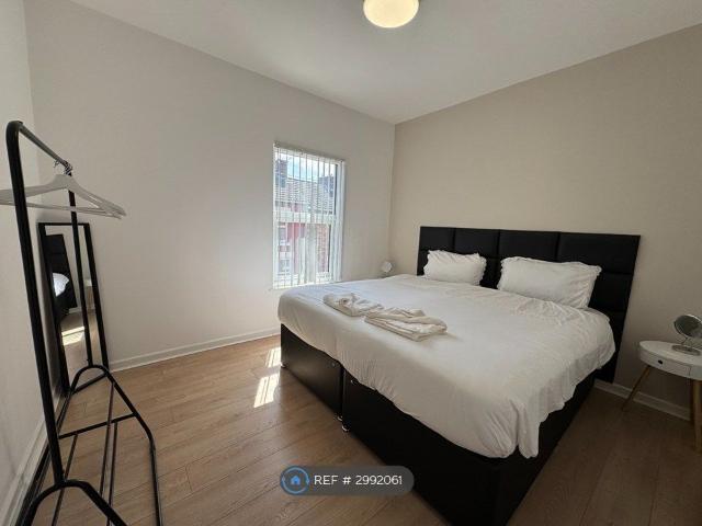 Gosford St, Liverpool L8, 2 bed terraced house to rent, £900 pcm | PrimeLocation
