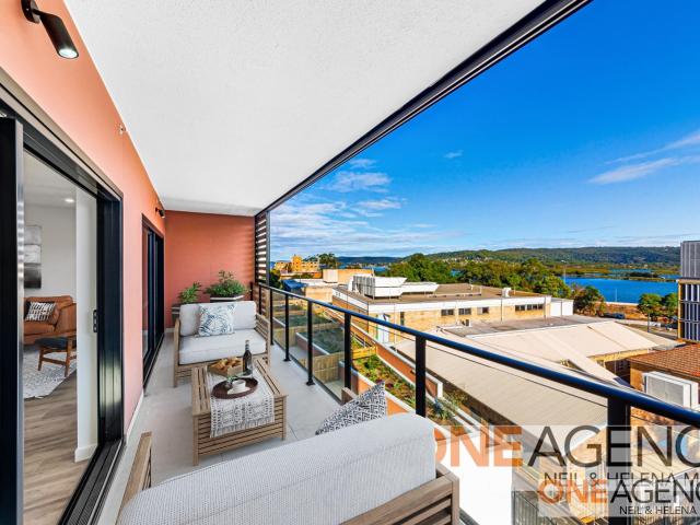 Gosford 305/25 Mann Street