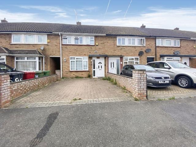 Gosling Road, Langley SL3, 2 bed terraced house to rent, £1,700 pcm | PrimeLocation