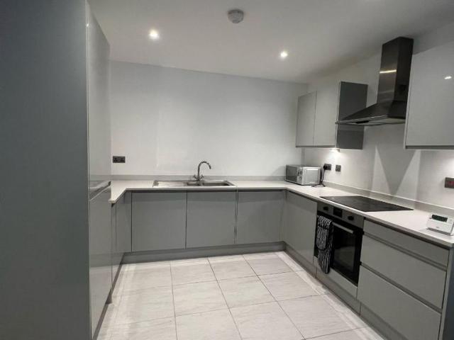 Gospel Heights Two bed apartment 2 bed apartment to rent £1,000 pcm £231 pw