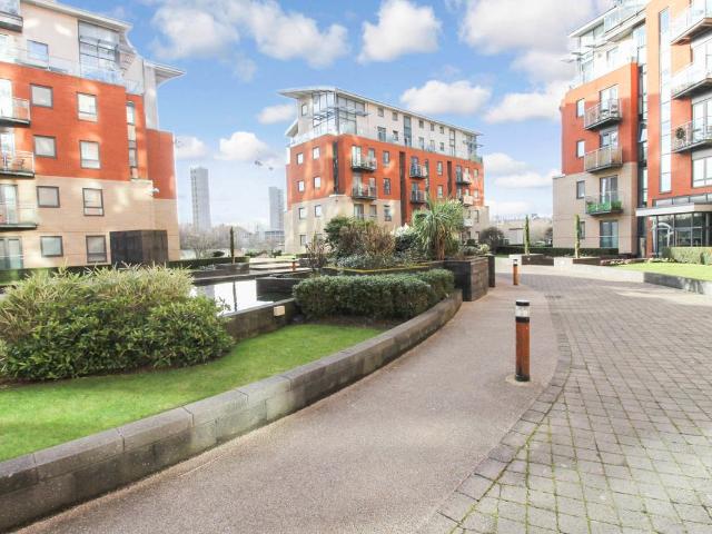 Gotts Road, Leeds LS12, 1 bed property to rent, £875 pcm | PrimeLocation