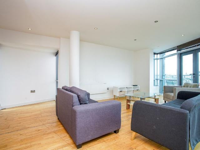 Gotts Road, Leeds LS12, 2 bed flat to rent, £1,295 pcm | PrimeLocation