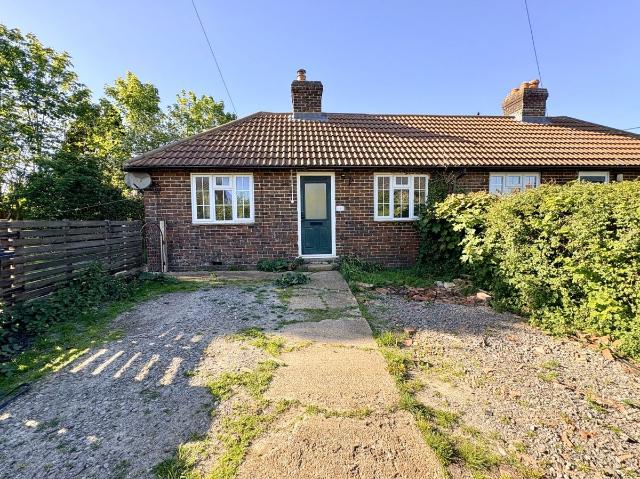 Gote Lane, Ringmer, Lewes, East Sussex BN8, 1 bed bungalow to rent, £1,100 pcm | PrimeLocation